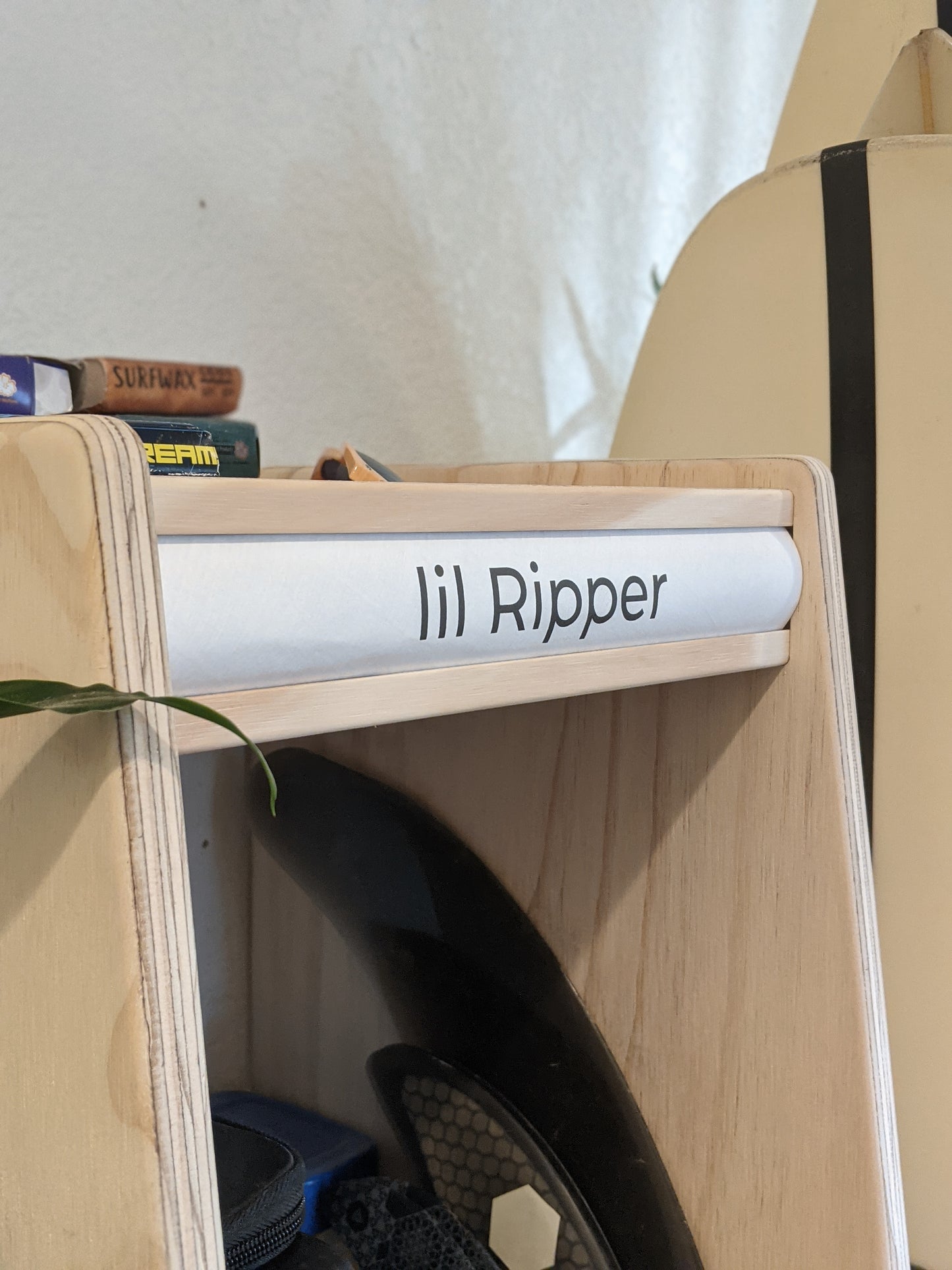 Lil Ripper Surf Locker / Surfboard Storage / Sports Locker